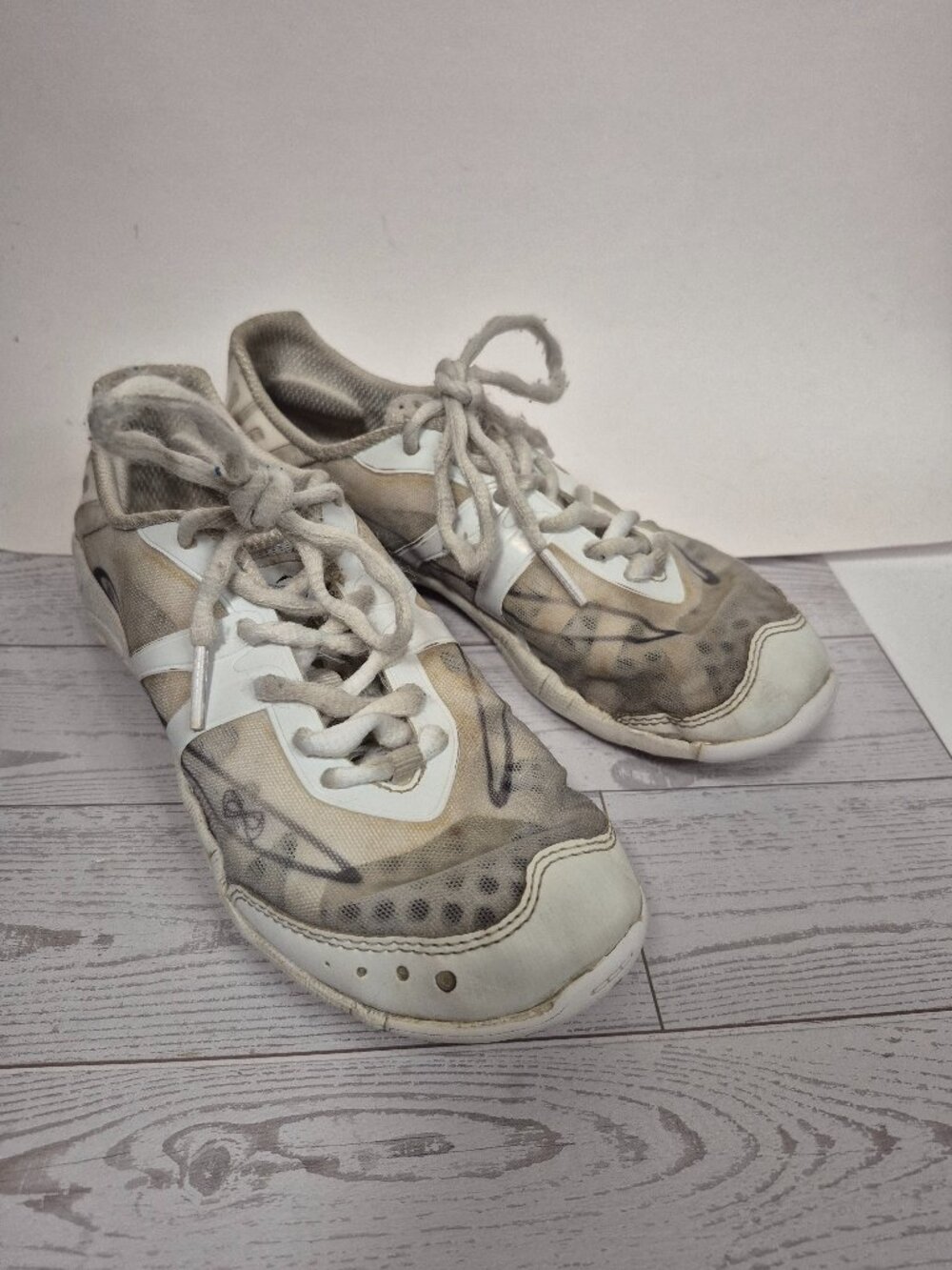 Nfinity Vengence Size 5